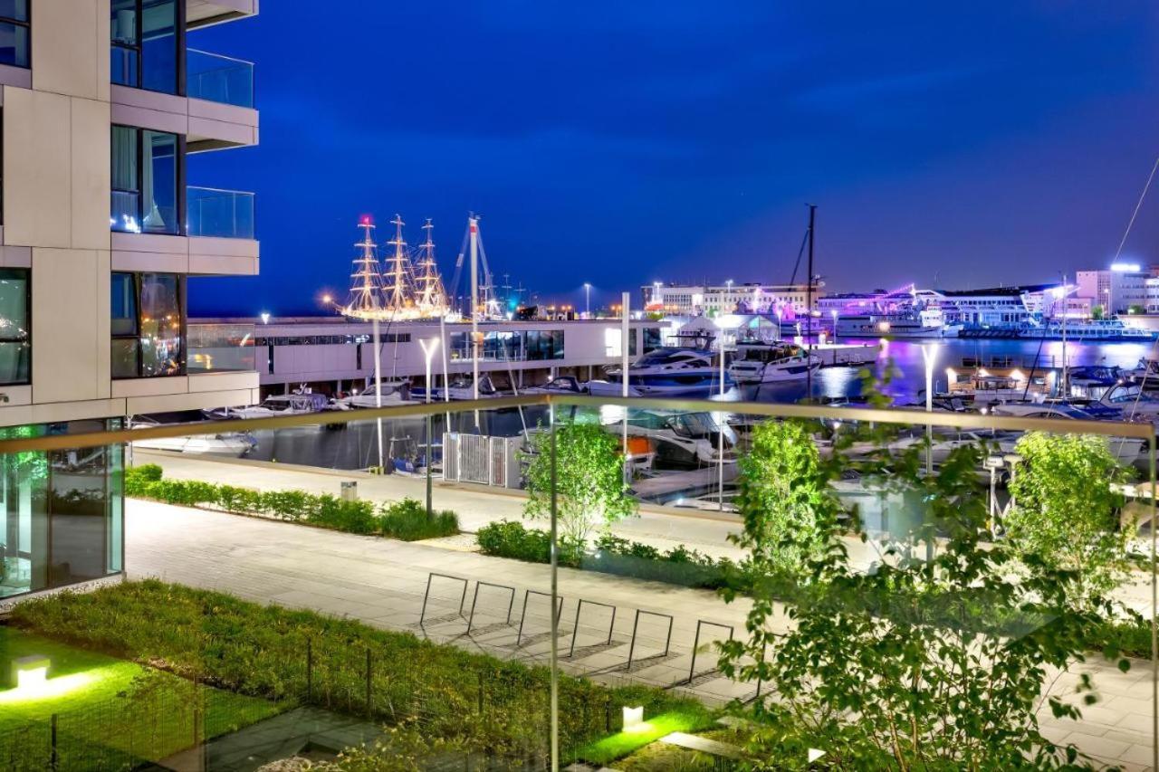 Apartament Faltom 26 Yacht Park Z Tarasem กดิเนีย ภายนอก รูปภาพ