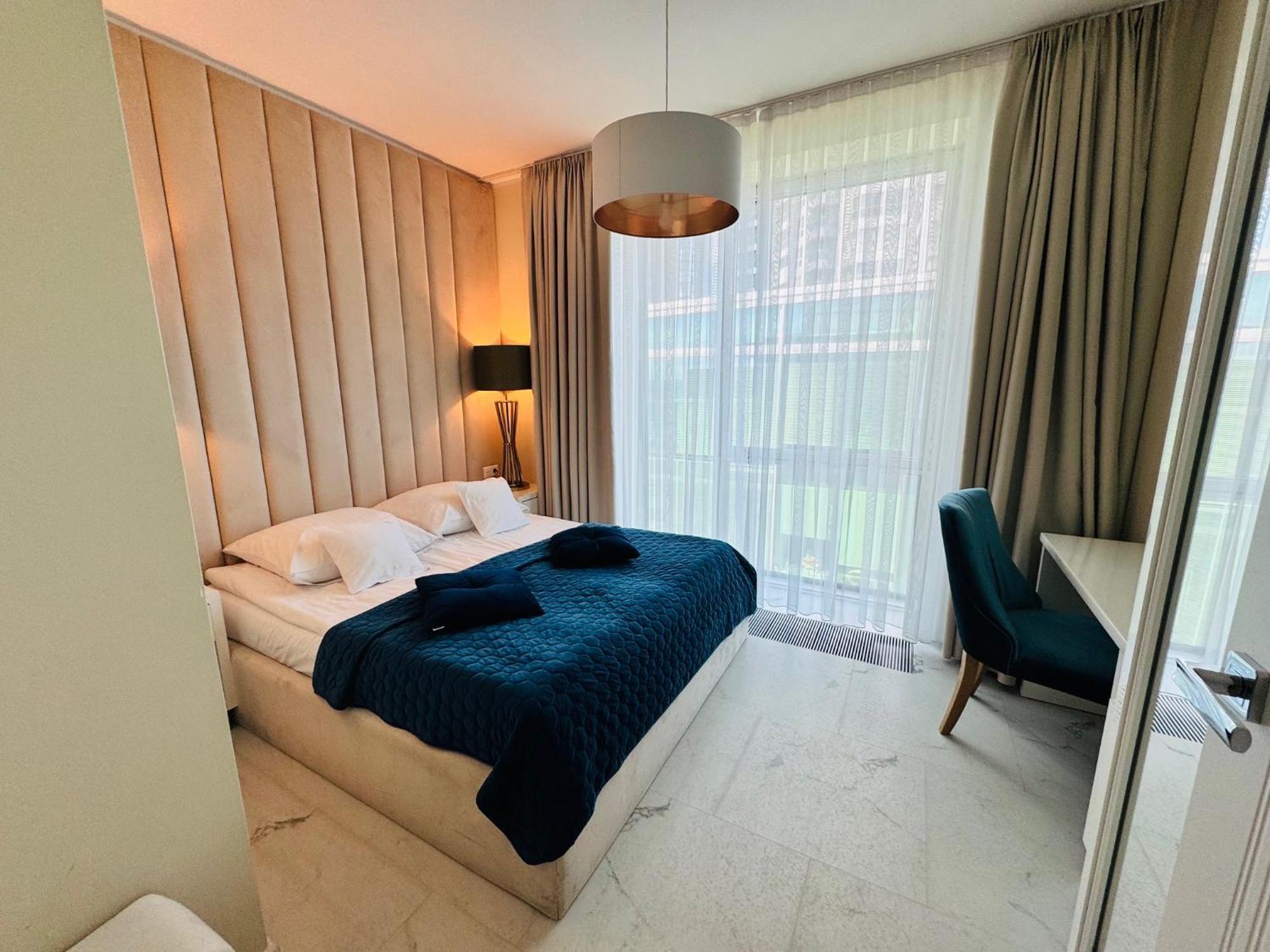 Apartament Faltom 26 Yacht Park Z Tarasem กดิเนีย ภายนอก รูปภาพ