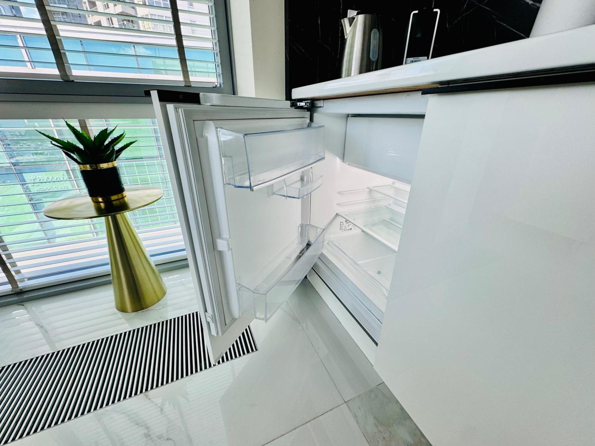 Apartament Faltom 26 Yacht Park Z Tarasem กดิเนีย ภายนอก รูปภาพ