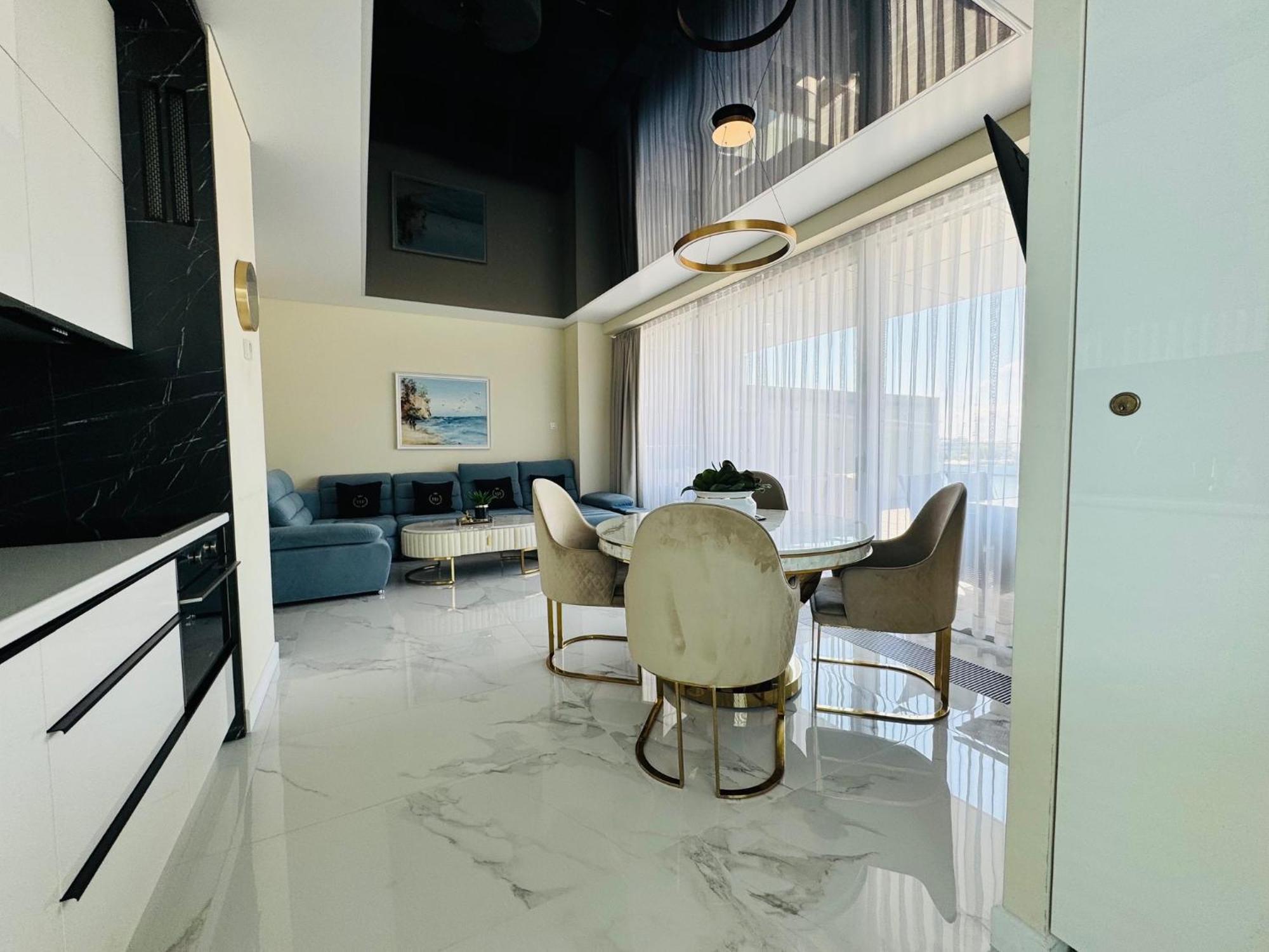 Apartament Faltom 26 Yacht Park Z Tarasem กดิเนีย ภายนอก รูปภาพ